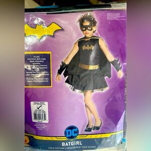 Batgirl size 4-6 Halloween costume